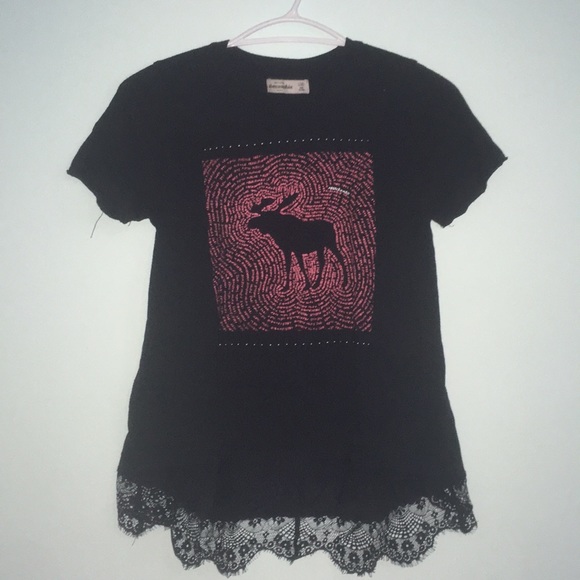 T-Shirt - Picture 1 of 2